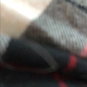 Meet your Posher, Elise